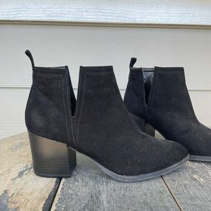 Size 8 Black Booties